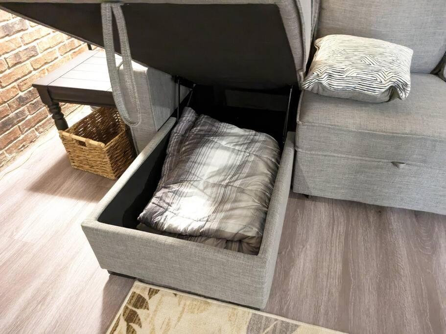 Willow Way: Cozy Retreat Fort Smith Εξωτερικό φωτογραφία