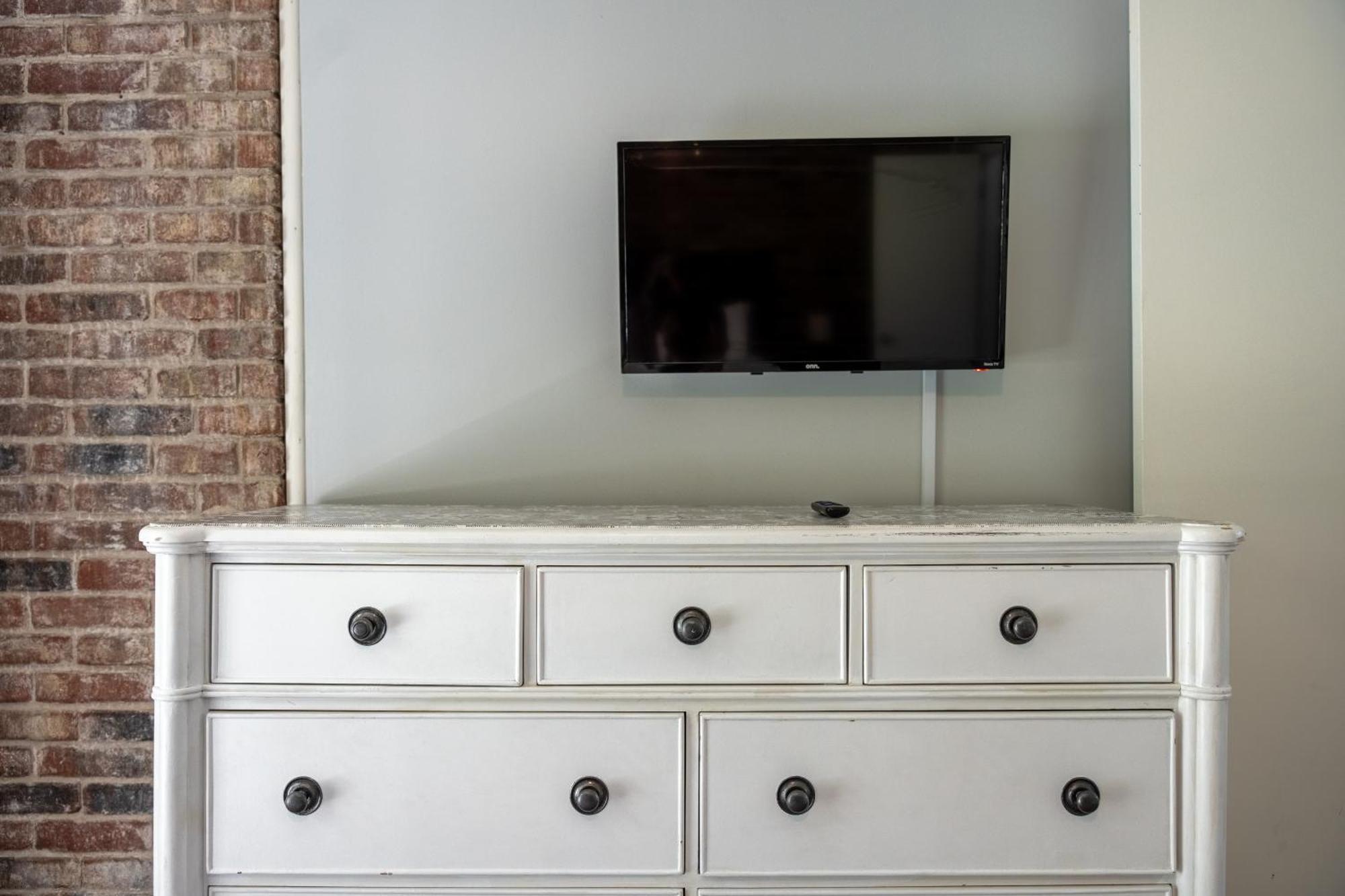 Willow Way: Cozy Retreat Fort Smith Εξωτερικό φωτογραφία